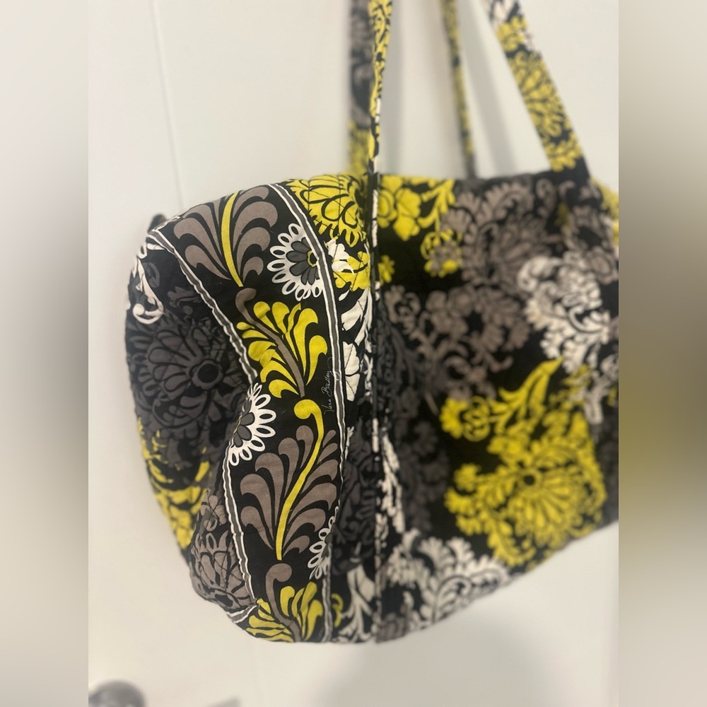 Vera Bradley Duffle Shoulder Tote Gym Travel Overnight Bag - Picture 3 of 5